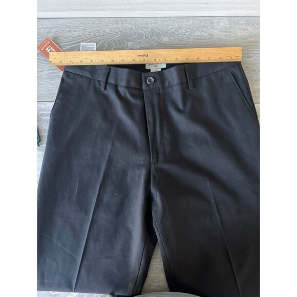 Dockers Men's Straight Fit Signature Lux Cotton Stretch Khaki Pant - Picture 8 of 10